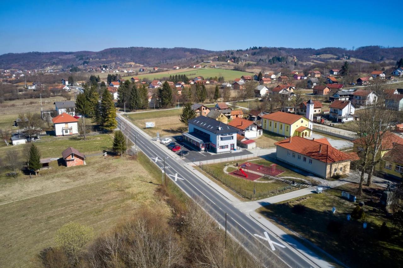 Marien Haus Karlovac Exterior foto